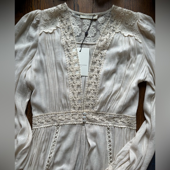 NWT Spell & the Gypsy Le Gauze Lace duster Small new off white dress wedding - Picture 3 of 17